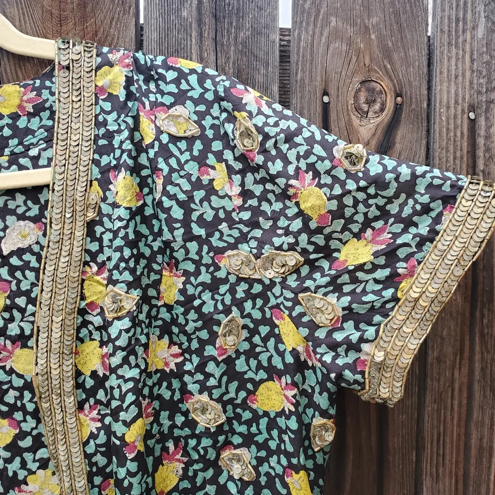 Y2K Kimono w/ bead sequin trim - Picture 5 of 7